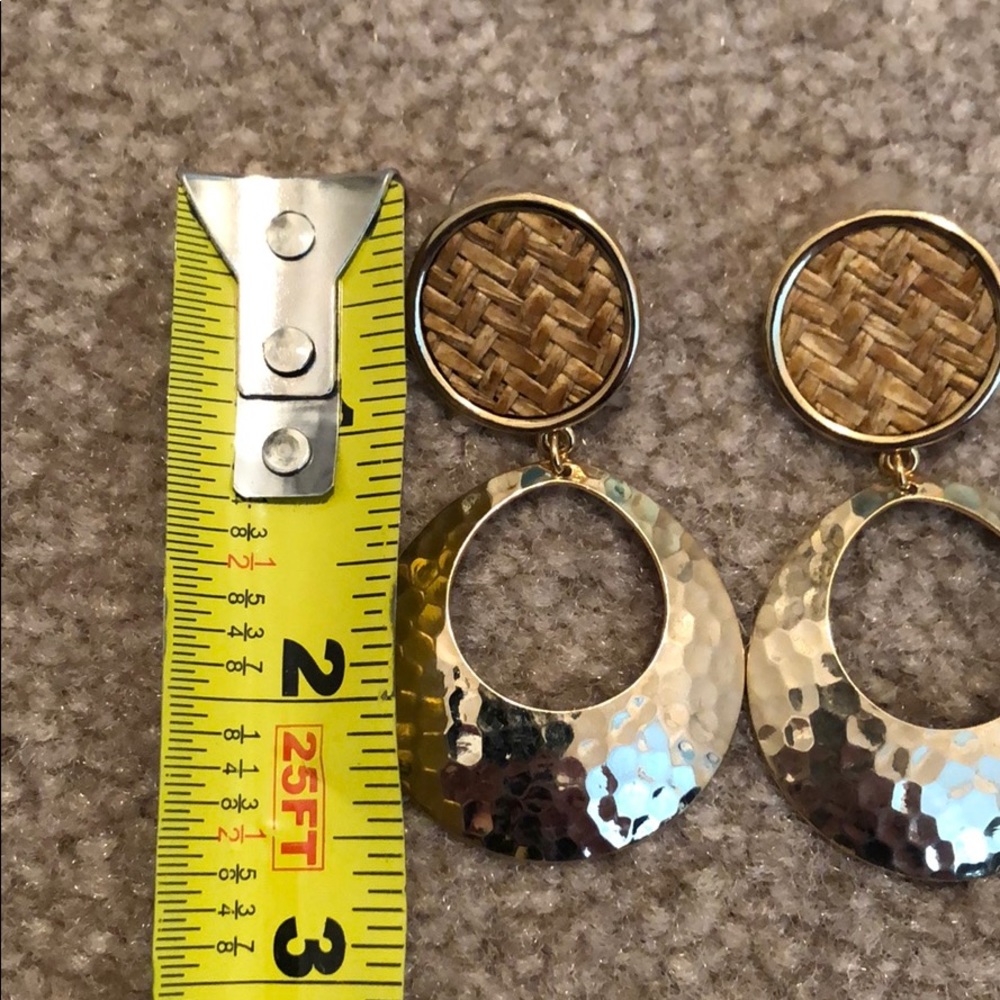 Earrings - Picture 5 of 6